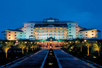 Le Meridean hotel cochin