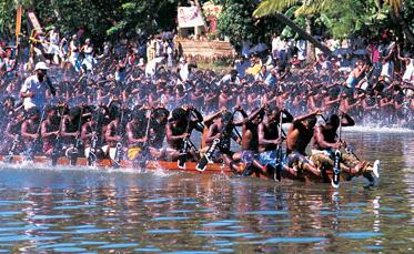 Aranmula Boat race