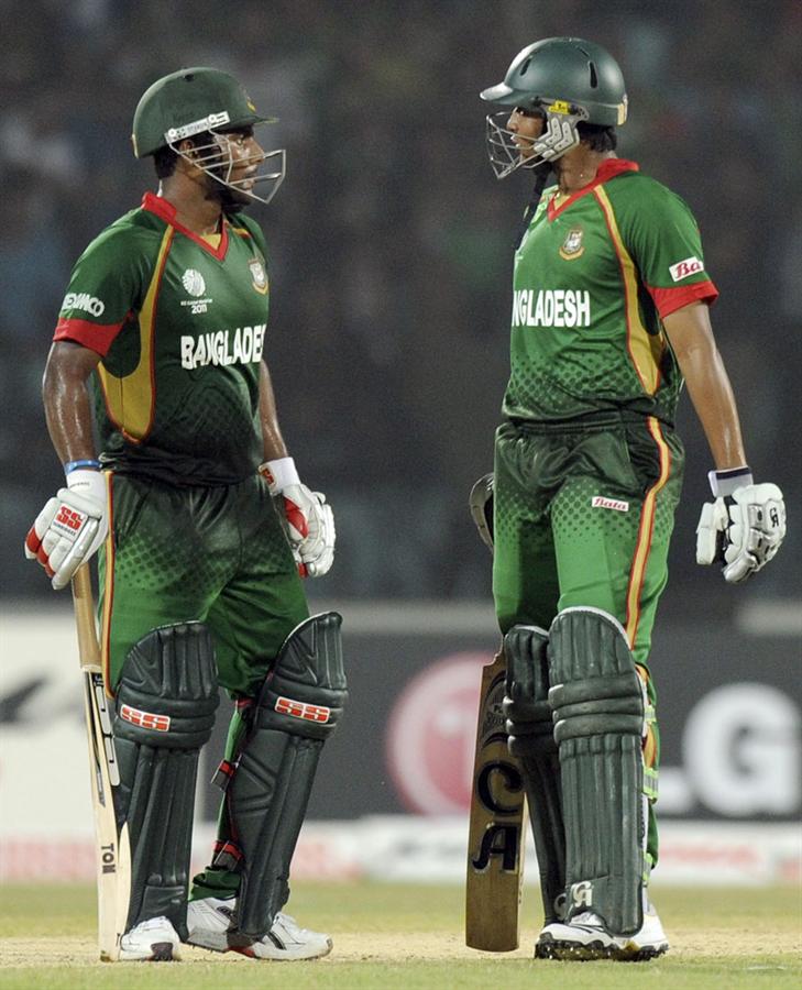 Imrul with Shakib