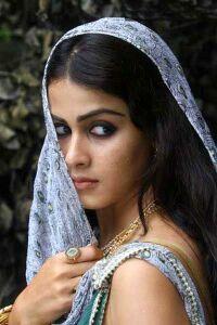 Genelia in Urumi