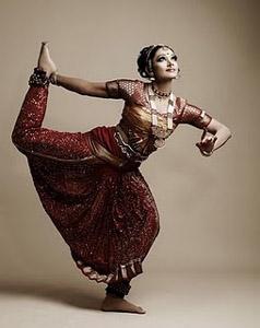 Shobana doing Bharathnatyam