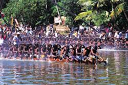 Snake boat races