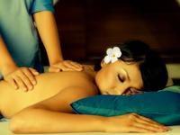 Body Massaging During Monsoon