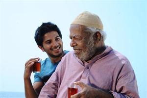 Thilakan and Dulquer in usthad hotel